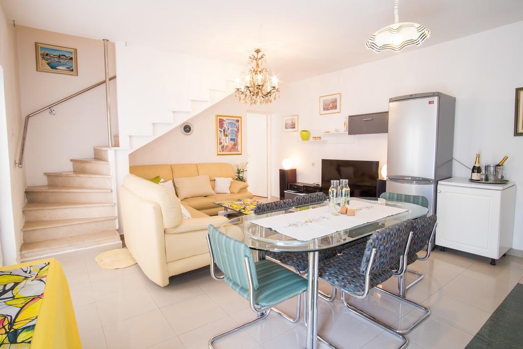 Apartment Katarina Malinska Δωμάτιο φωτογραφία